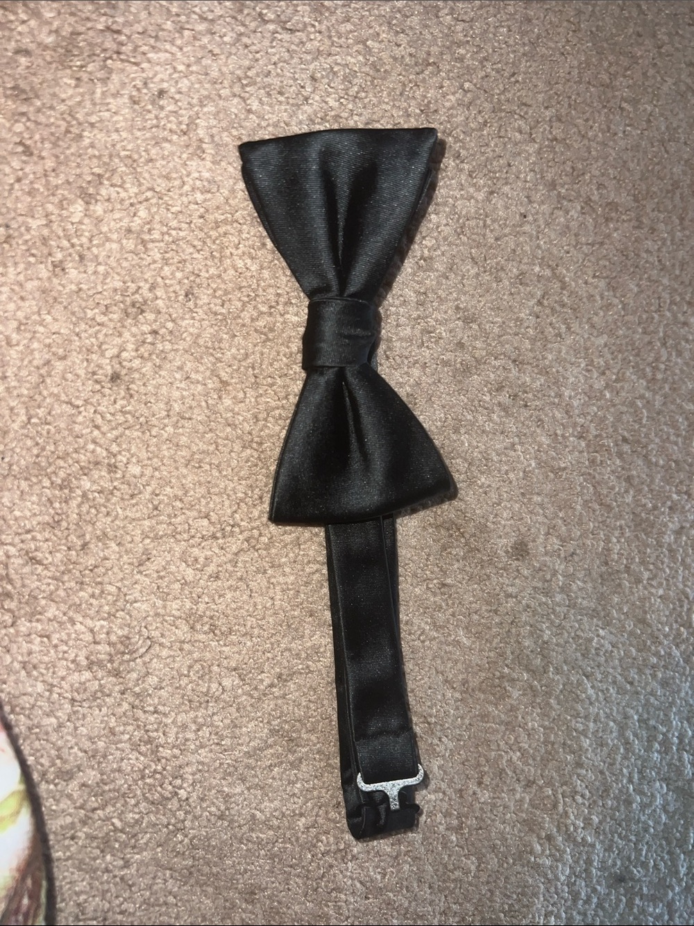 Classic Black Satin Pre-Tied Bow Tie